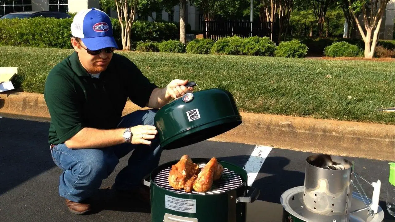 How to Use a Vertical Smoker