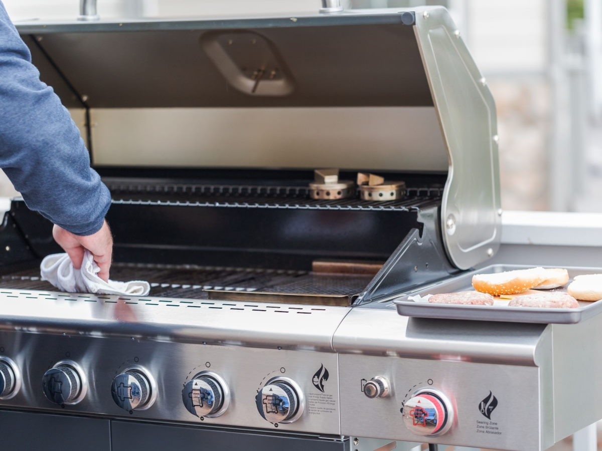 Appropriately Cleaning Your Grill Appropriately Cleaning Your Grill