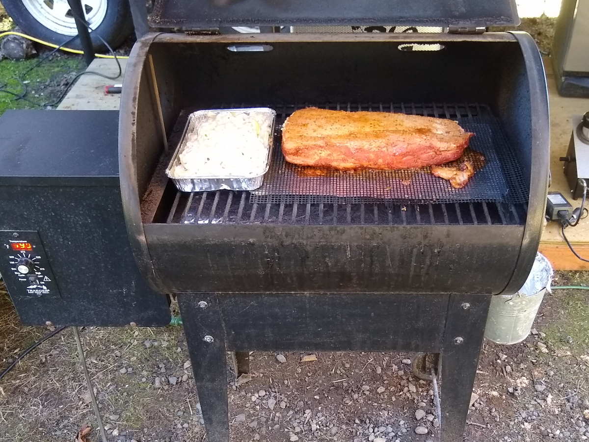 How to make a Pork Loin on a Traeger Pellet Grill How to make a Pork Loin on a Traeger Pellet Grill