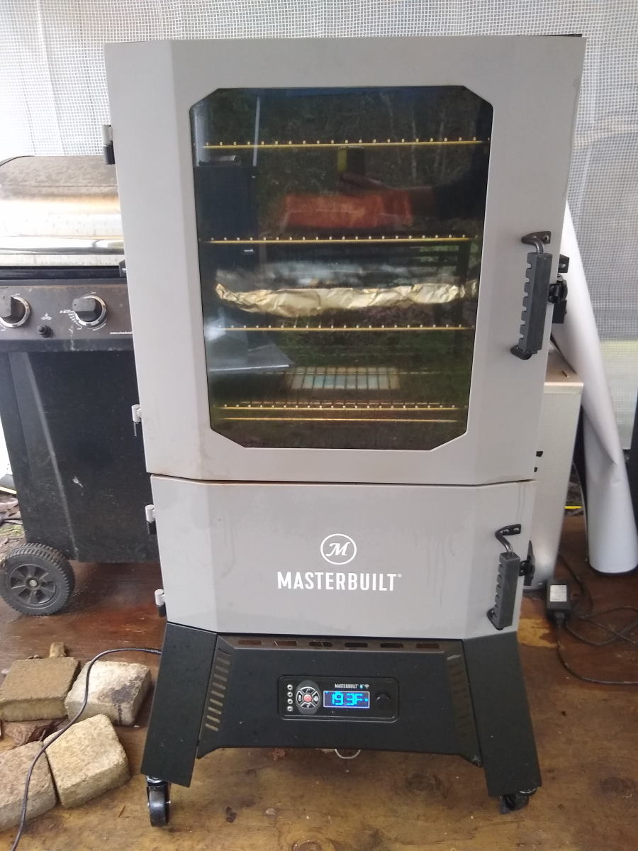 review Masterbuilt MB20060321 40-inch Digital Charcoal Smoker