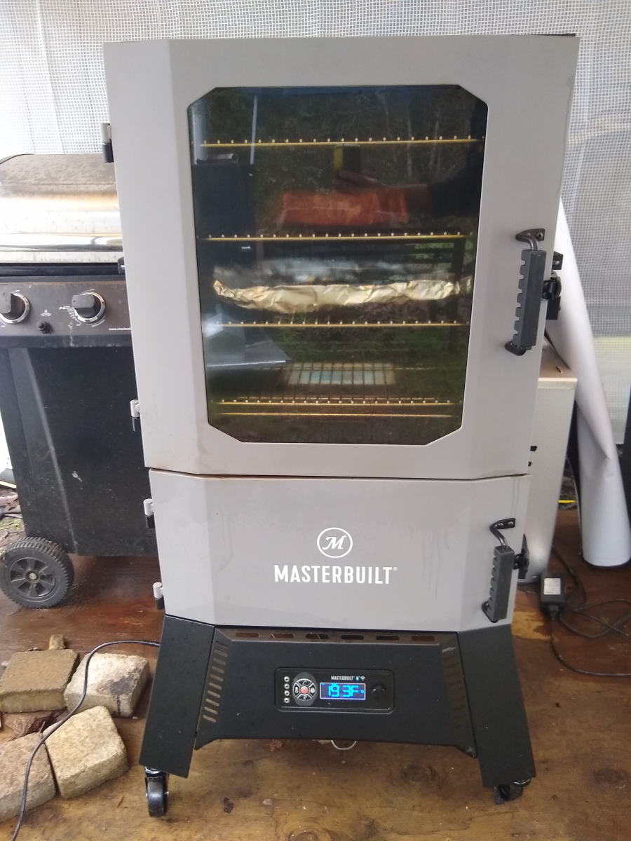 Masterbuilt MB20060321 40-inch Digital Charcoal Smoker review Masterbuilt MB20060321 40-inch Digital Charcoal Smoker