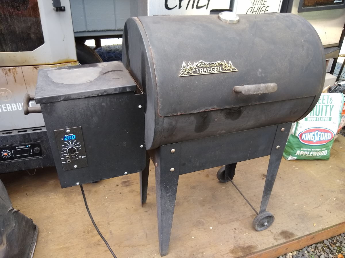 Can You Grill on a Traeger Without Smoke