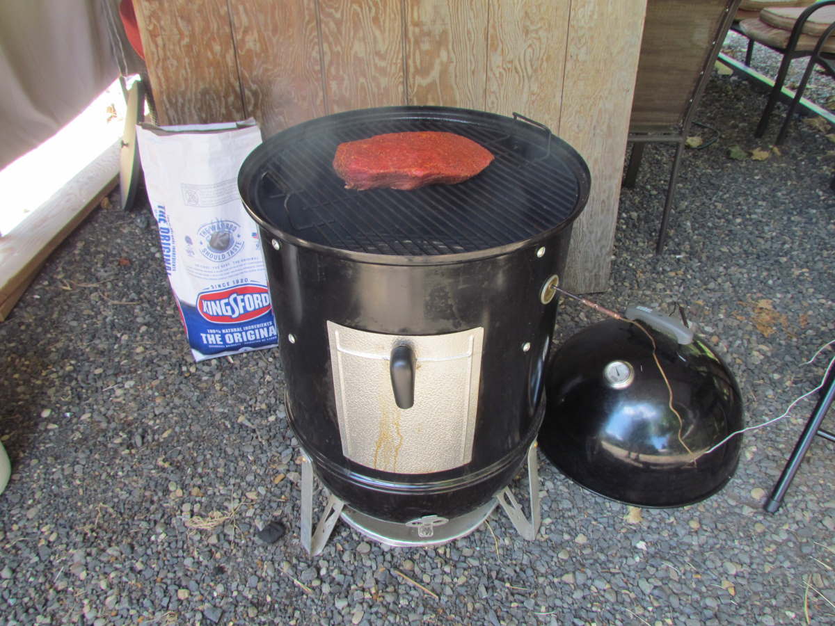 The Complete Guide to Using the Weber Smokey Mountain Cooker The Complete Guide to Using the Weber Smokey Mountain Cooker