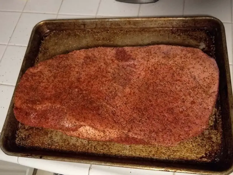 cover the top and bottom surfaces of the brisket