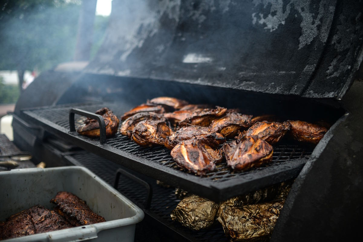 Smoker tips for Smoked chicken on a large offset smoker that burns charcoal and wood chunks