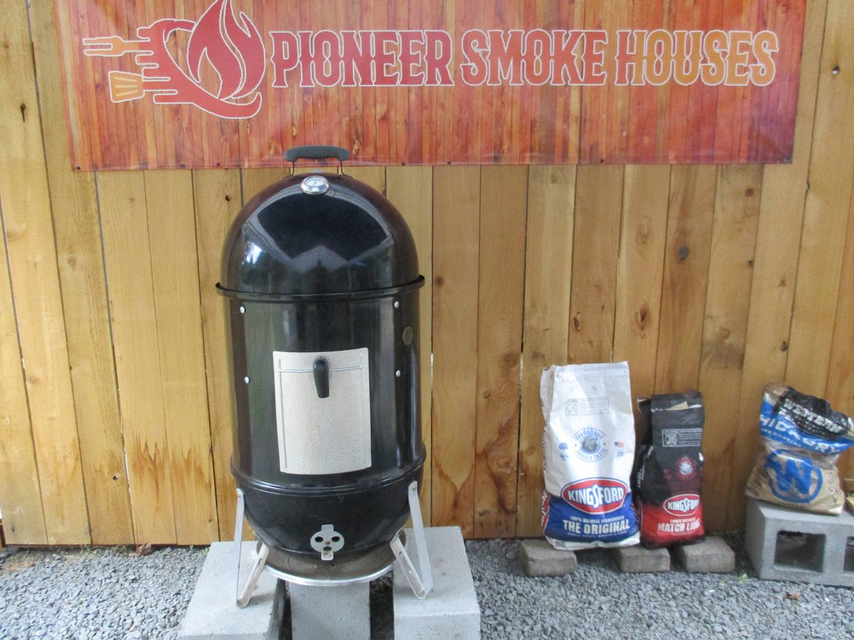 Master the Weber Smokey Mountain Cooker