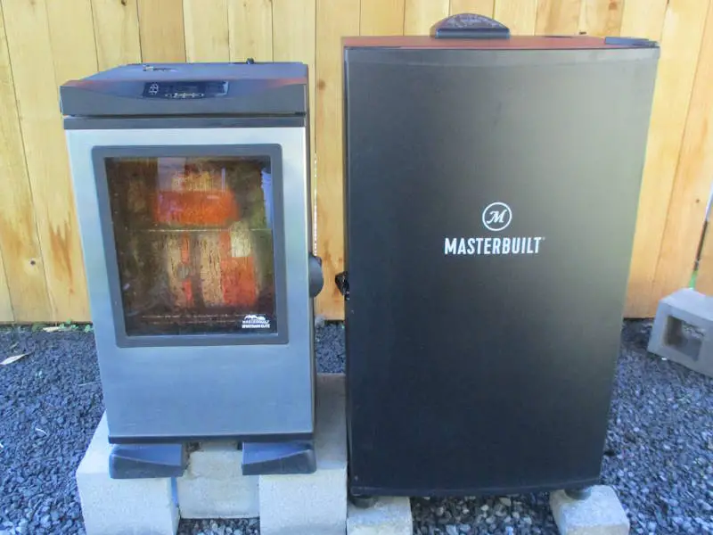 40Inch vs 30Inch Masterbuilt Electric Smokers