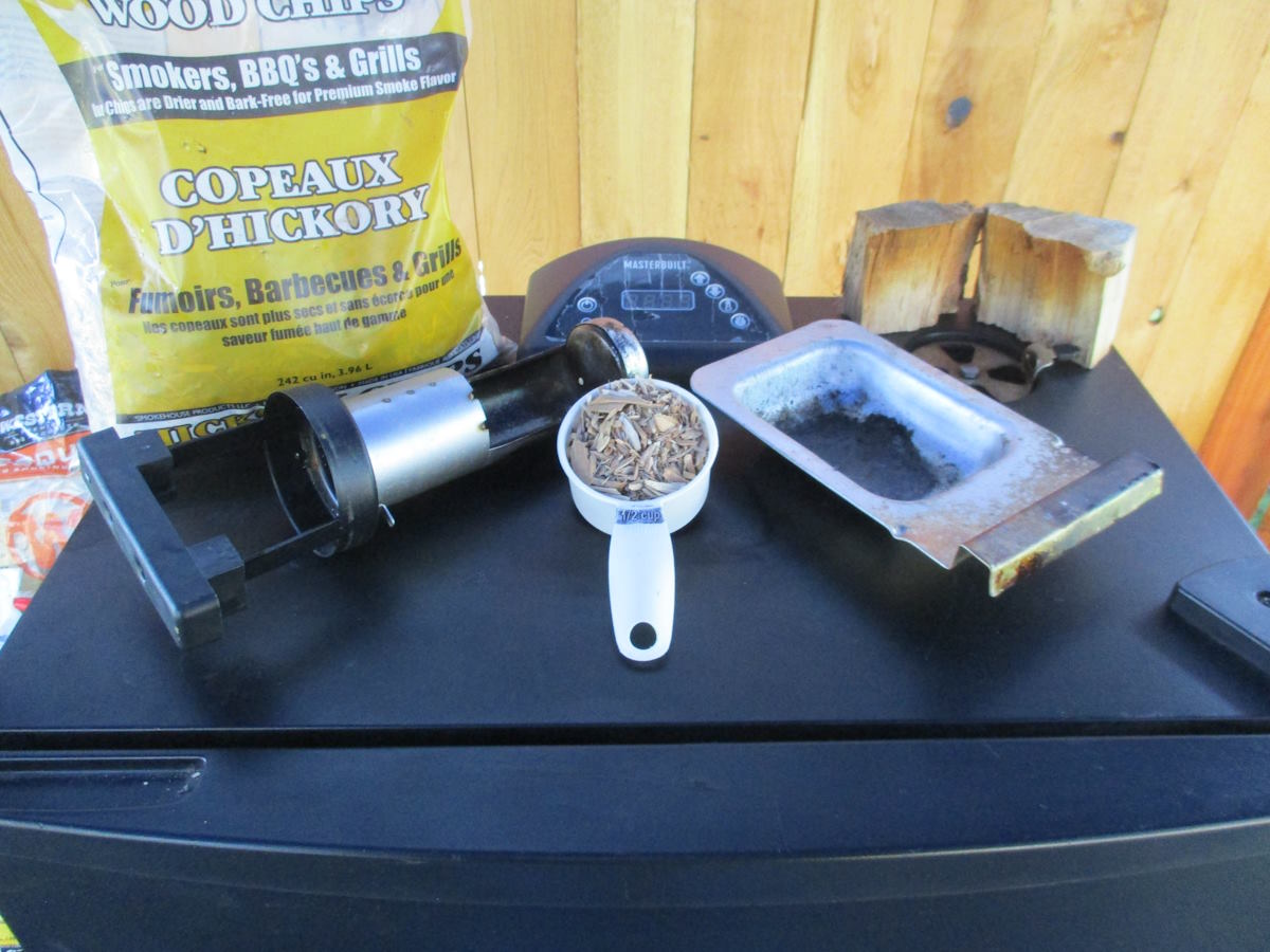 How long does it take to burn a pan of wood chips in a Masterbuilt Electric Smoker MES140b? TESTED!