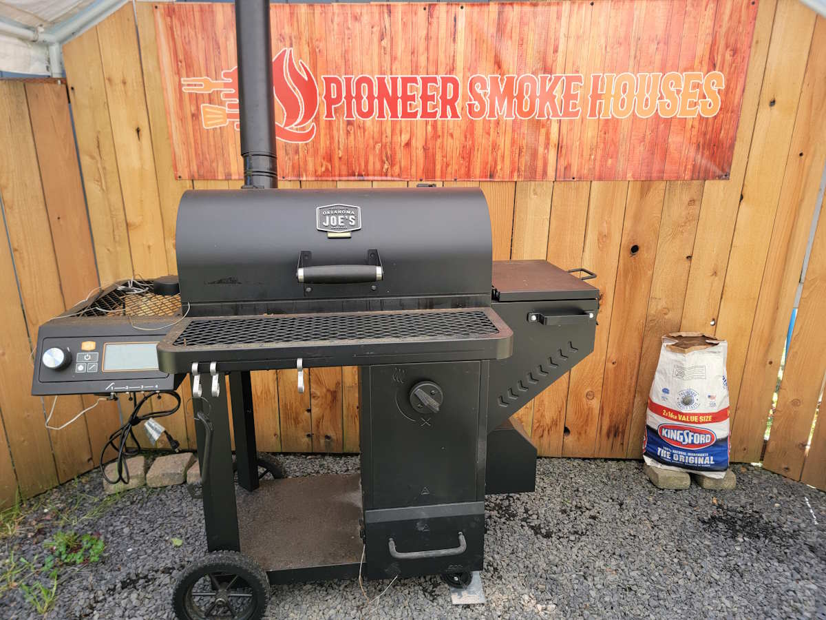 Step-by-Step Guide: Minor Modifications to the Oklahoma Joe’s Tahoma 900 Smoker